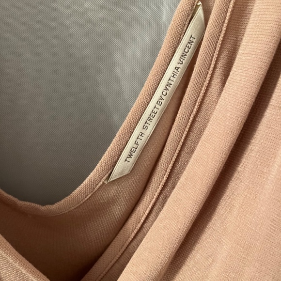 Dress - Picture 3 of 6